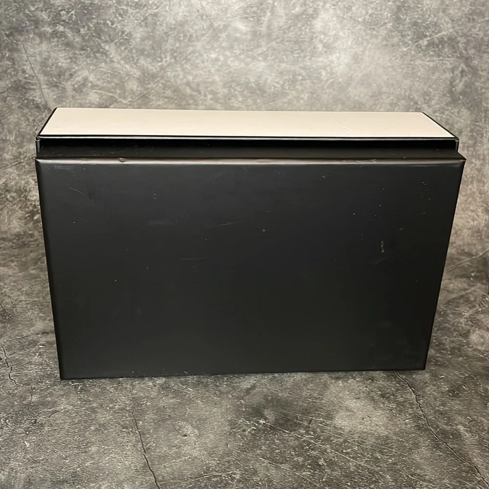 Authentic Chanel Gift Box - Picture 2 of 4